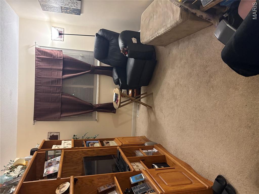 Granada Condo - Residential