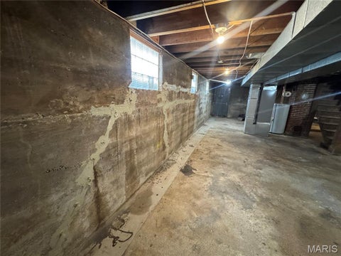 Tiny photo for 305 W Walnut Street, Winfield, MO 63389 (MLS # 26065808)