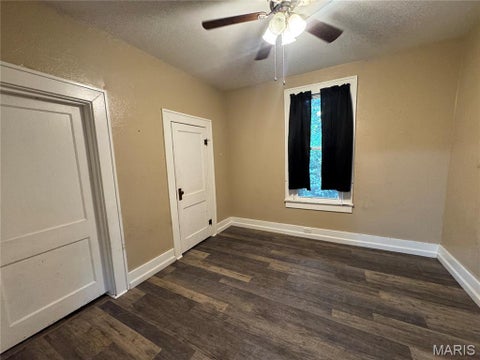 Tiny photo for 305 W Walnut Street, Winfield, MO 63389 (MLS # 26065808)