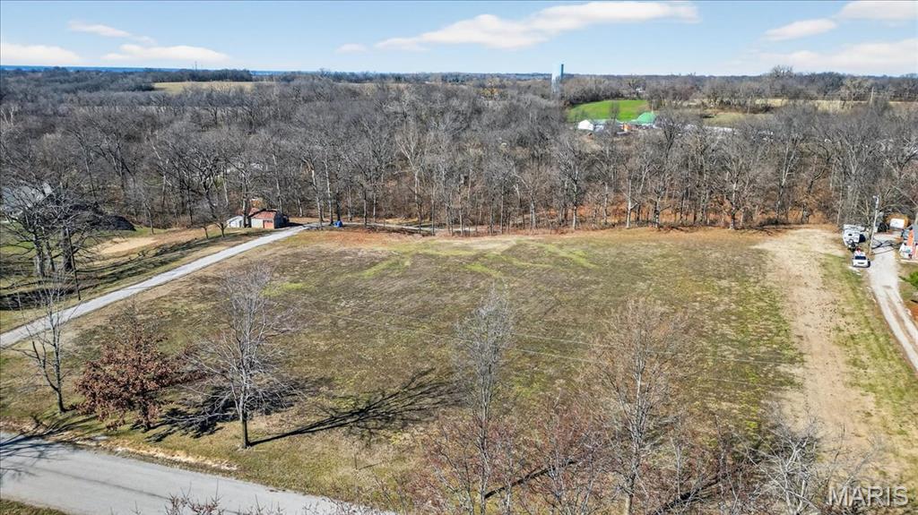 XXX Centerville Road