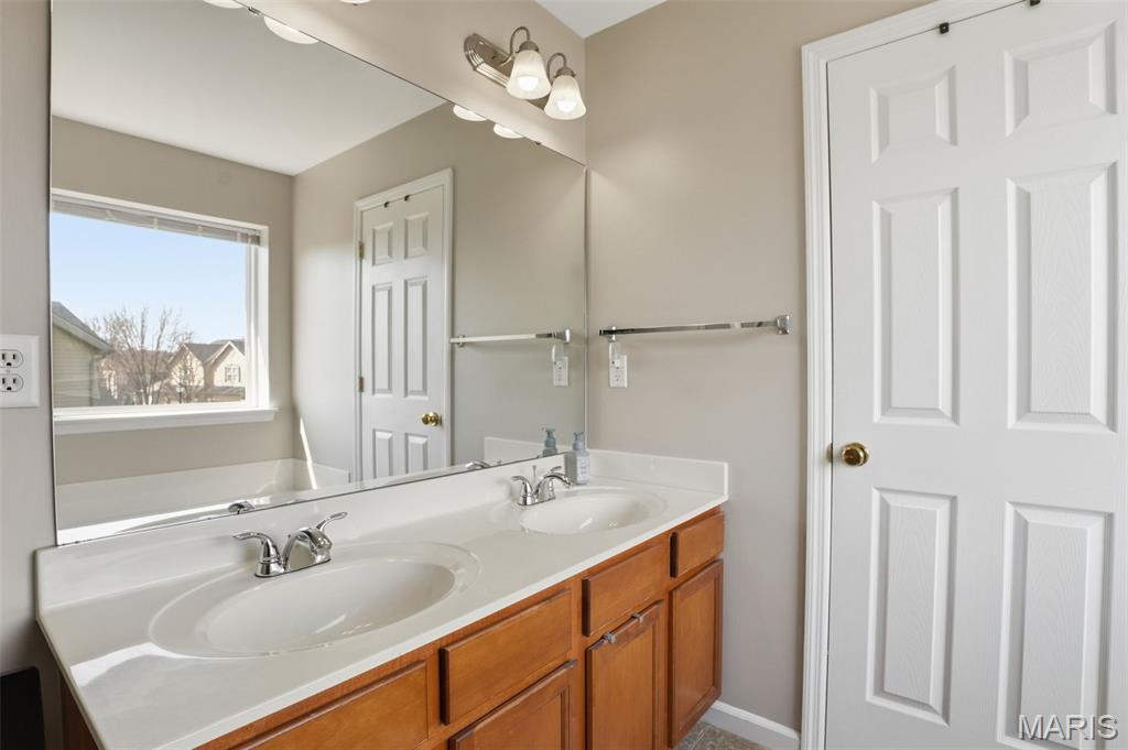 Countryshire #4 - Residential