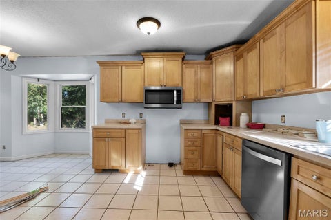 Tiny photo for 1736 Northwoods Court, Cape Girardeau, MO 63701 (MLS # 26068925)