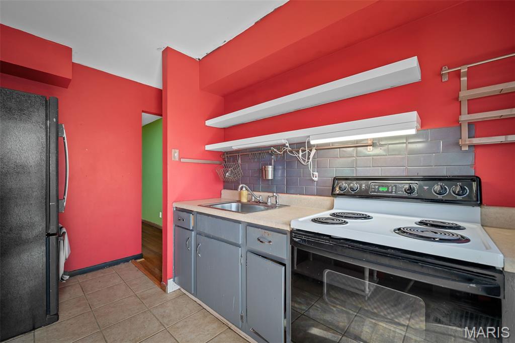 Halloway Hills - Residential