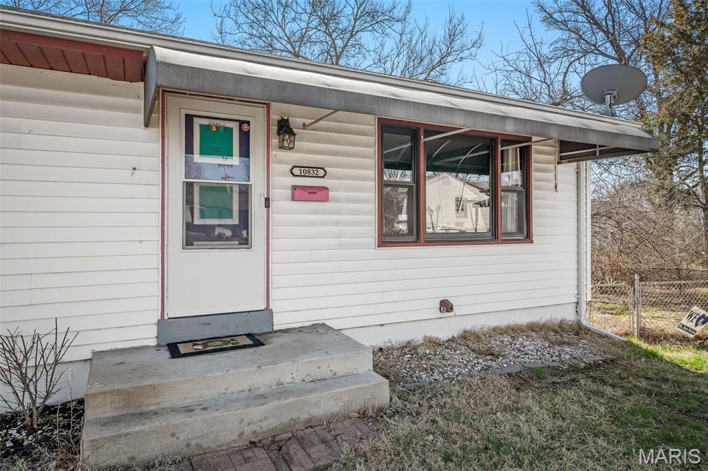 Photo of 10832 Saint Henry Court, St Ann, MO 63074 (MLS # 26012475)