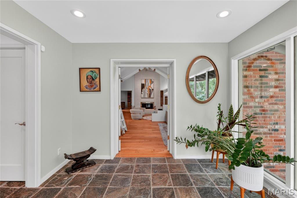 57 Log Cabin Drive