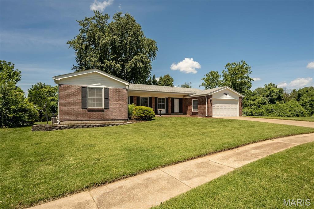 3867 Watersedge Drive
