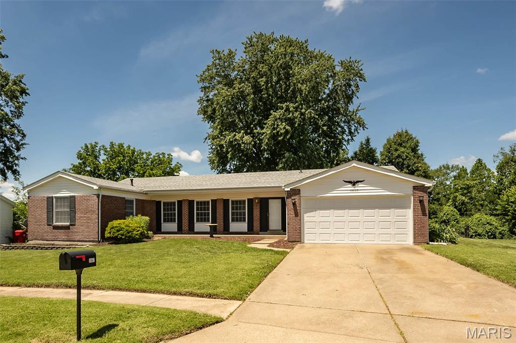 3867 Watersedge Drive