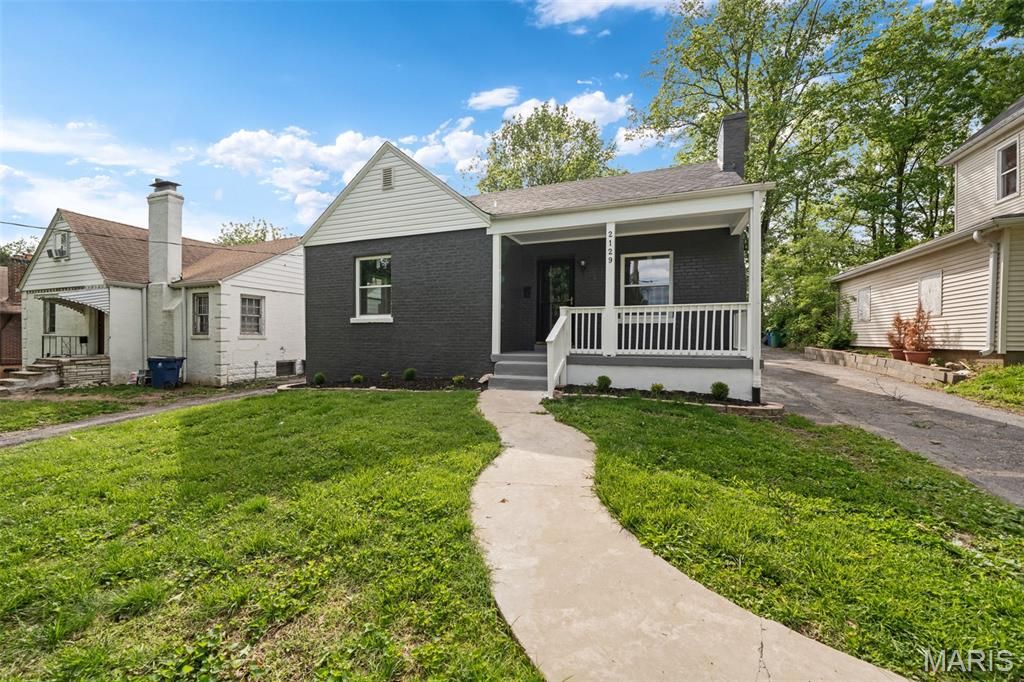 Photo of 2129 Wolter Avenue, St Louis, MO 63114 (MLS # 26026912)