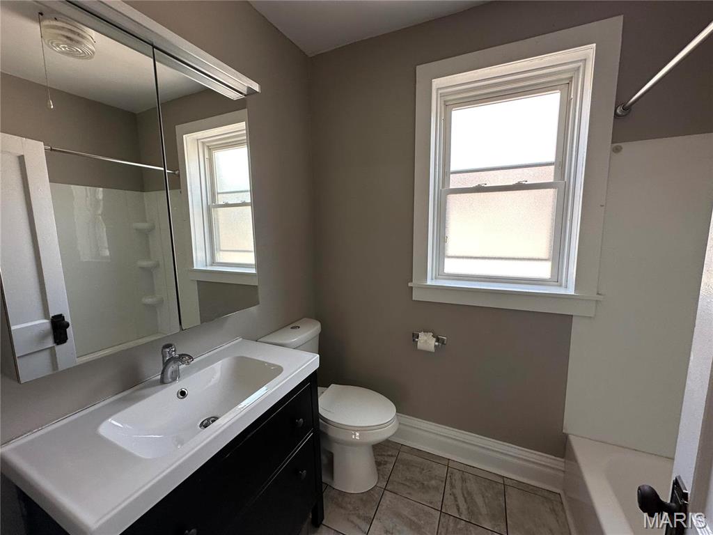 St Louis, Missouri 63116, United States, 2 Bedrooms Bedrooms, ,1 BathroomBathrooms,Residential,Active,224006