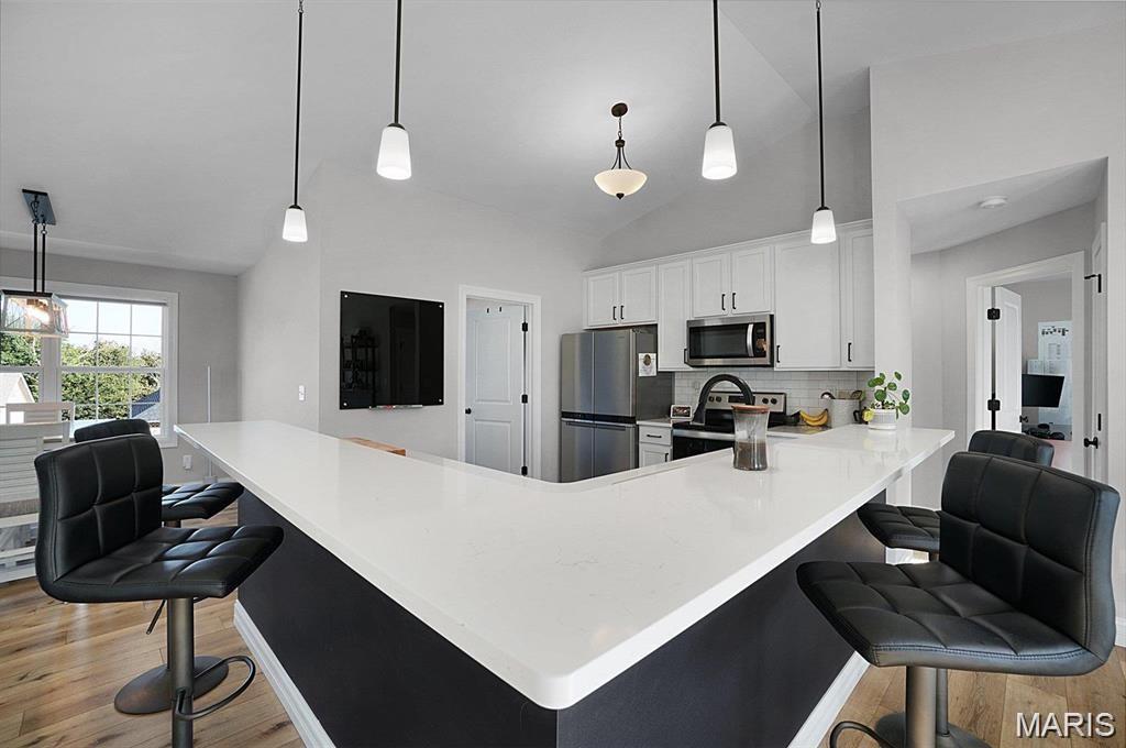 179 Hank's Close 179 STB