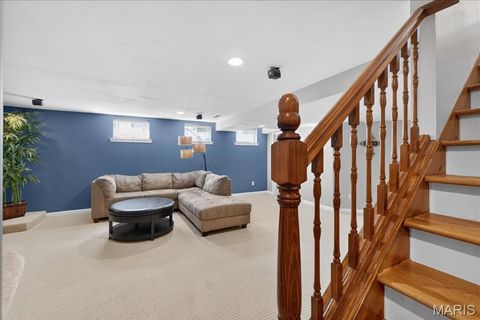 Tiny photo for 631 Loehr Estates Drive, Ballwin, MO 63021 (MLS # 26016093)