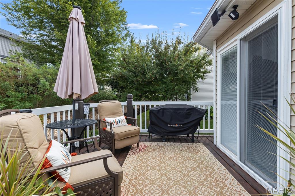 St Peters, Missouri 63376, United States, 3 Bedrooms Bedrooms, ,2 BathroomsBathrooms,Residential,Pending,202775