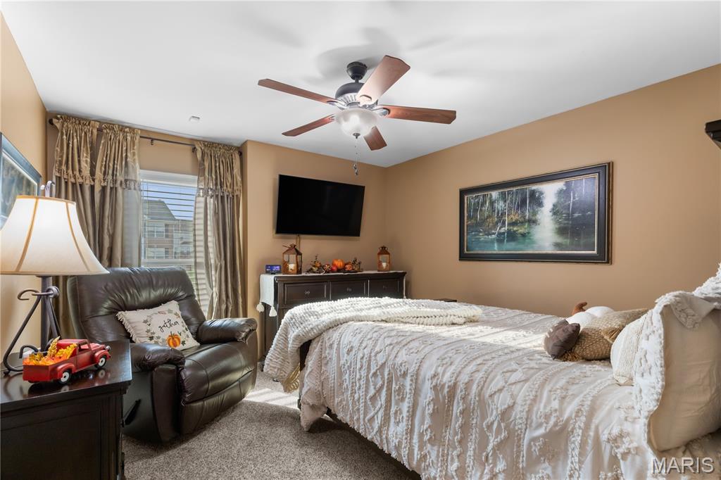 St Peters, Missouri 63376, United States, 3 Bedrooms Bedrooms, ,2 BathroomsBathrooms,Residential,Pending,202775