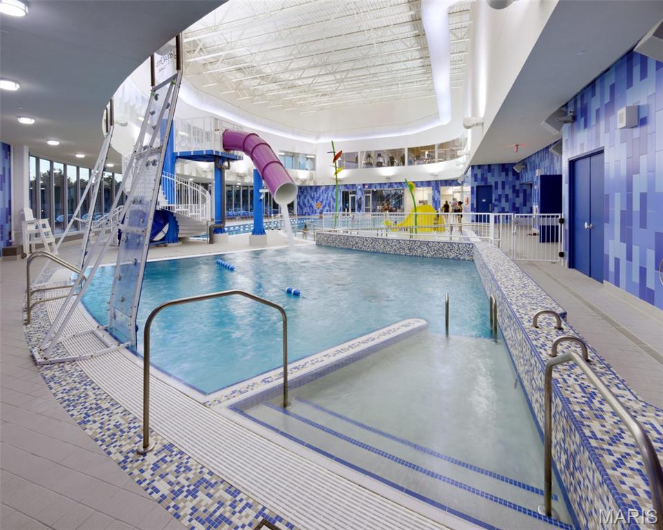 Autumn Lakes Seven Condo - Residential