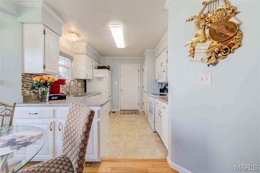 Autumn Lakes Seven Condo - Residential