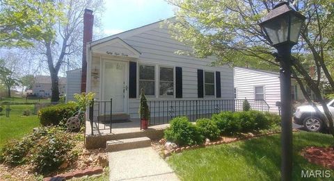 8820 Bridgeport Avenue Brentwood MO 63144