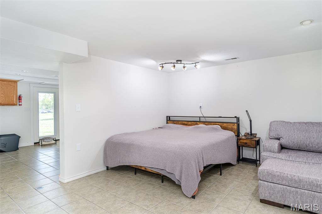 Tracts - Residential