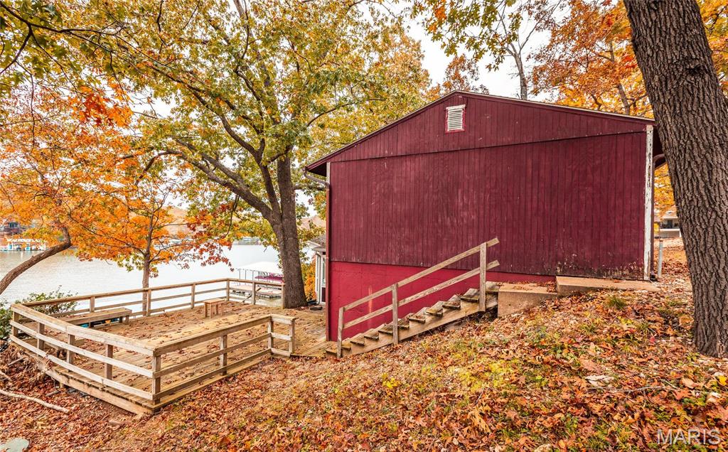 n/a - Commercial Sale