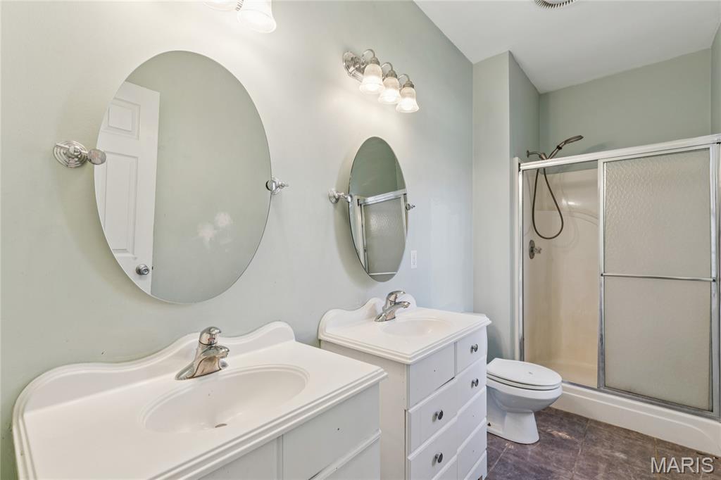 Oak Glen Court - Residential