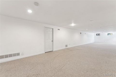 Tiny photo for 917 Oak Glen Manor Court, Kirkwood, MO 63122 (MLS # 26013158)