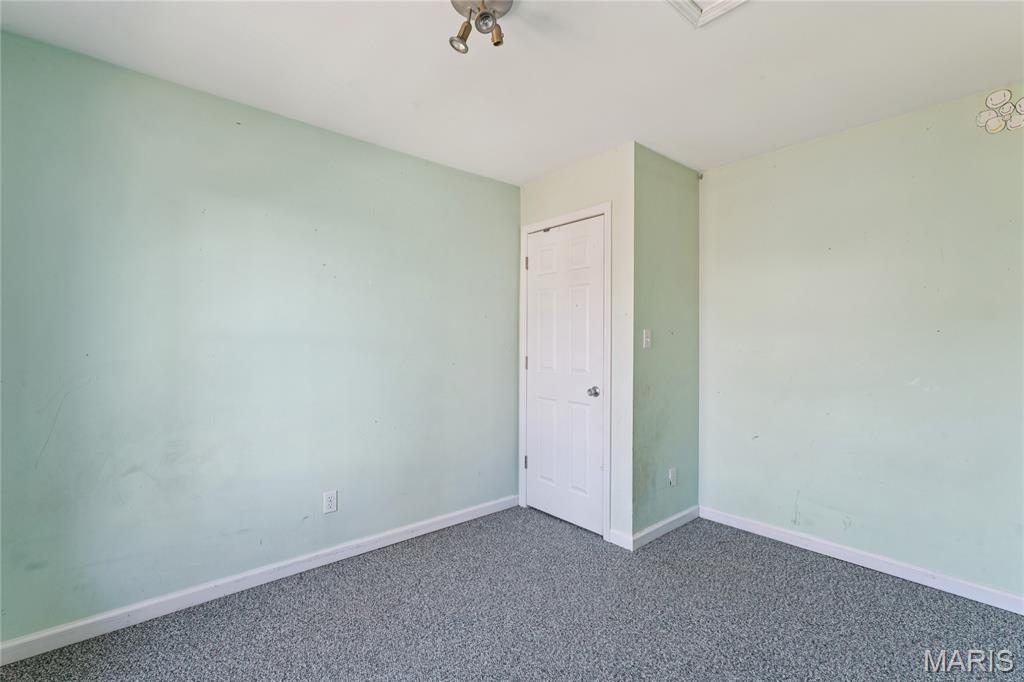 Oak Glen Court - Residential