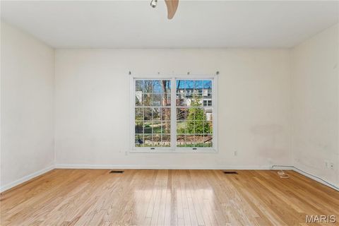 Tiny photo for 917 Oak Glen Manor Court, Kirkwood, MO 63122 (MLS # 26013158)