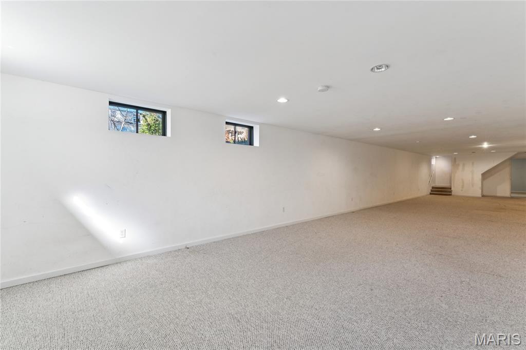 Oak Glen Court - Residential