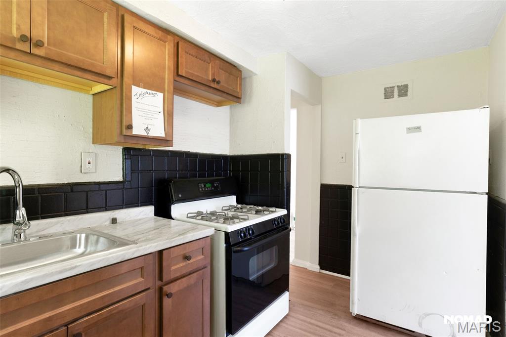 Hanley Hills - Residential Lease