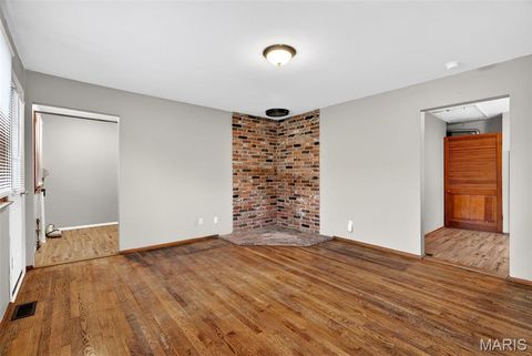 Tiny photo for 4421 Ashby Road, St Ann, MO 63074 (MLS # 26018588)