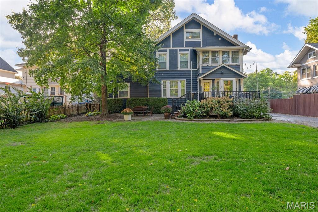 Oak Terrace - Residential