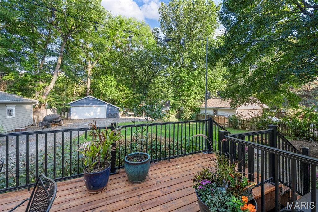 Oak Terrace - Residential