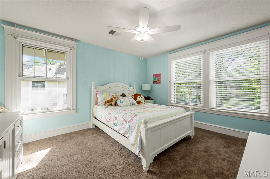 Oak Terrace - Residential