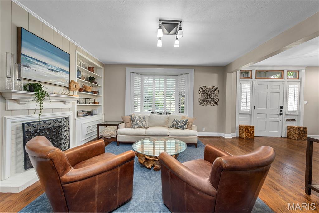 Oak Terrace - Residential