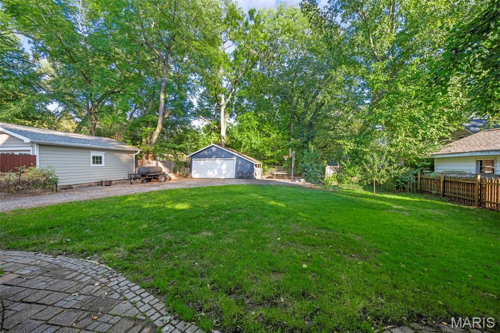 Oak Terrace - Residential