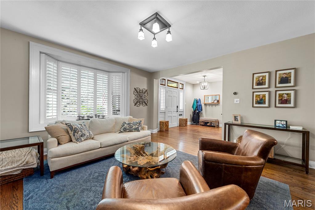 Oak Terrace - Residential