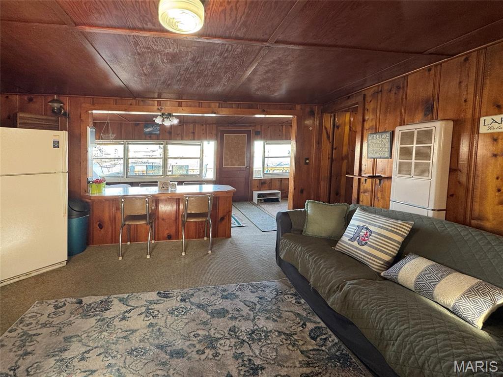 Vacation Hid-A-Way - Residential