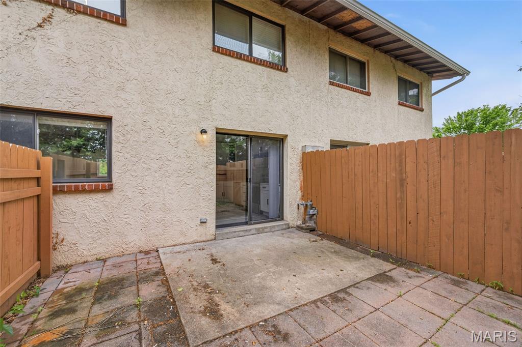 Kiefer Creek Condo - Residential