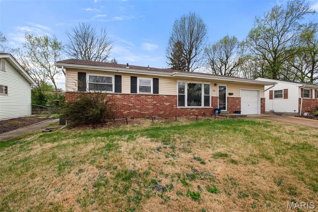 Photo of 526 Lynn Haven Lane, Hazelwood, MO 63042 (MLS # 26020574)