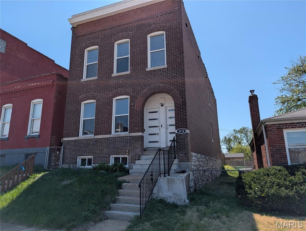 Photo of 3112 Wyoming Street, St Louis, MO 63118 (MLS # 26037214)