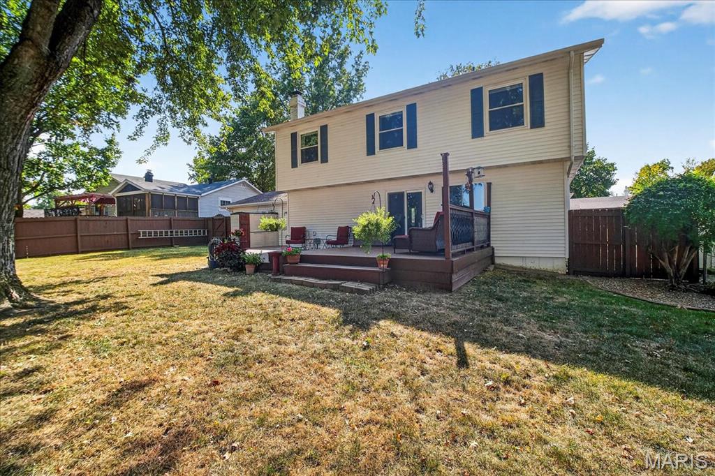 St Peters, Missouri 63376, United States, 4 Bedrooms Bedrooms, ,3 BathroomsBathrooms,Residential,Pending,208295