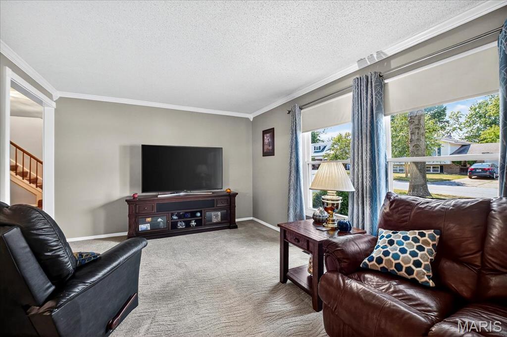 St Peters, Missouri 63376, United States, 4 Bedrooms Bedrooms, ,3 BathroomsBathrooms,Residential,Pending,208295