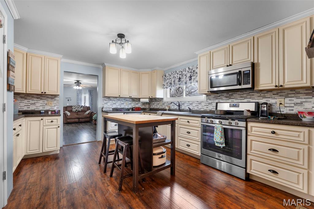 Smith L A Add - Residential