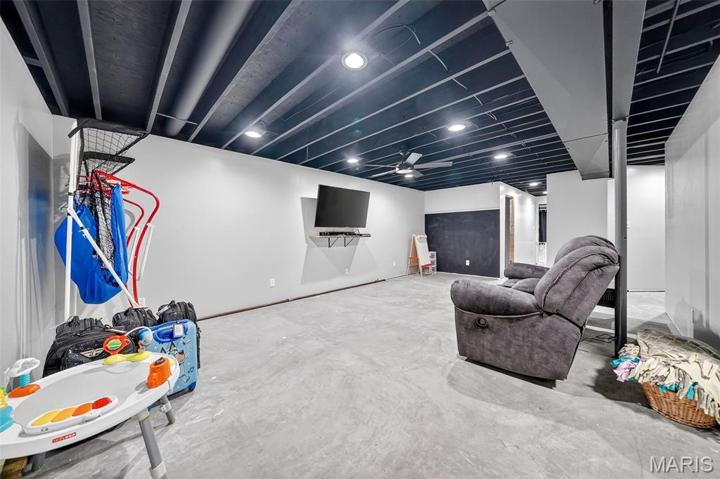 Newport Meadow #1 - Residential