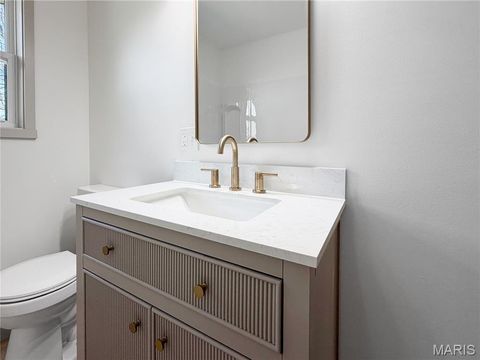 Tiny photo for 905 W Maple Street, Bowling Green, MO 63334 (MLS # 26018552)