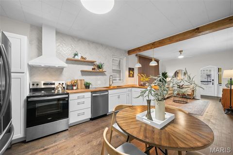 Tiny photo for 6630 Elmer Avenue, St Louis, MO 63109 (MLS # 26031209)