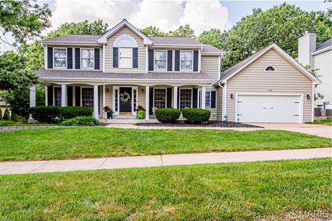 2581 Christopher Oaks Court St Louis MO 63129