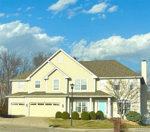 10 Southern Hills Court O'Fallon MO 63366