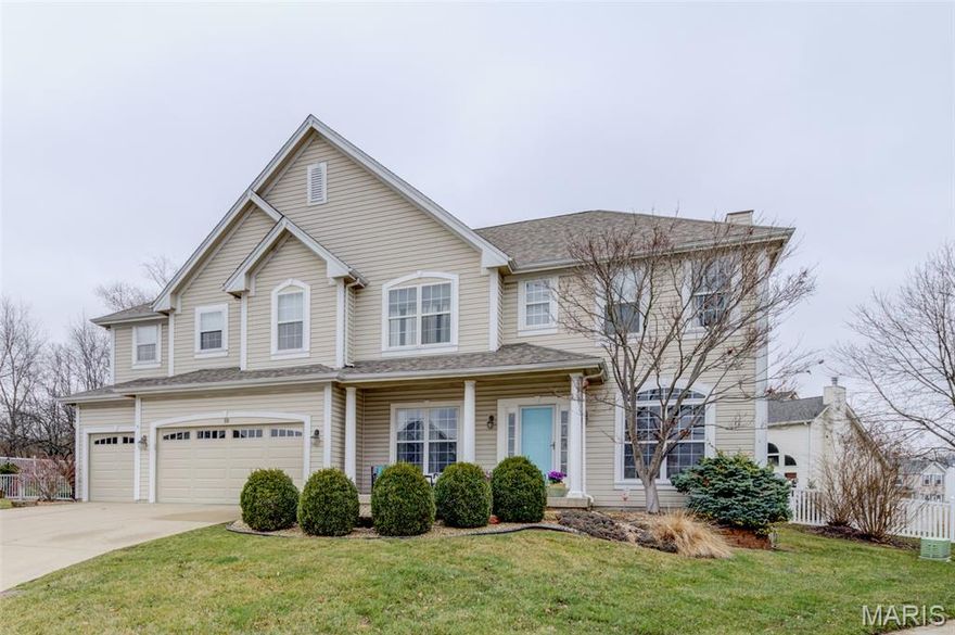 Looking for more space? This expansive, beautifully appointed home is perfectly situated on a quiet cul-de-sac in the highly desirable Turtle Creek subdivision, offering both privacy and prestige. With generous living areas, sophisticated finishes, and a layout designed for comfort and style, this property provides an elevated living experience for today's discerning buyer.
Turtle Creek enhances your lifestyle with exceptional luxury amenities, including access to a championship golf course, well-maintained tennis courts, a stylish clubhouse ideal for gatherings and events, and a sparkling community pool for warm-weather relaxation. The seller is also offering a home warranty. Whether you’re seeking active recreation or serene leisure, this community delivers the perfect balance.
This home offers the space you need, the amenities you want, and the location you’ve been searching for—your next level of living starts here.