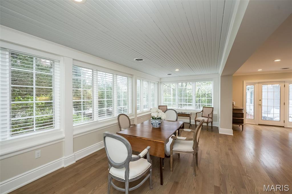 Summit Tr - Residential