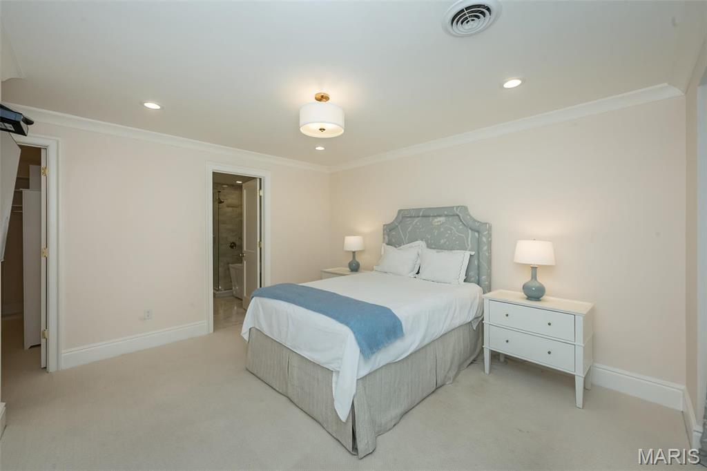 Summit Tr - Residential